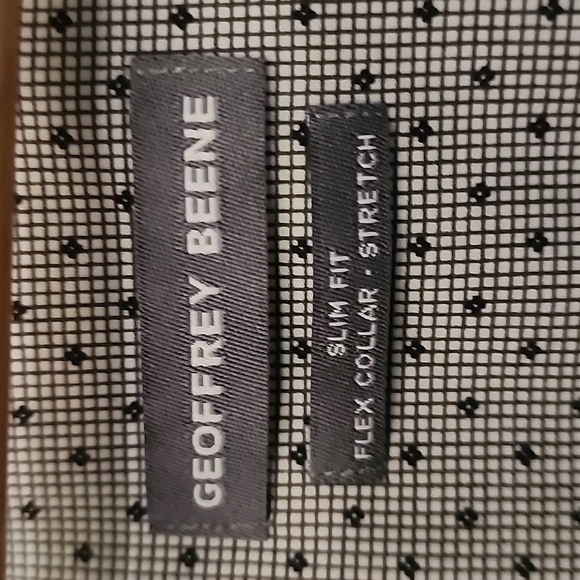 Geoffrey Beene Slim Fit Flex Collar - Stretch, Button Up Dress Shirt - Picture 2 of 13